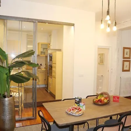 Piso Boutique En El Casco Viejo 빌바오